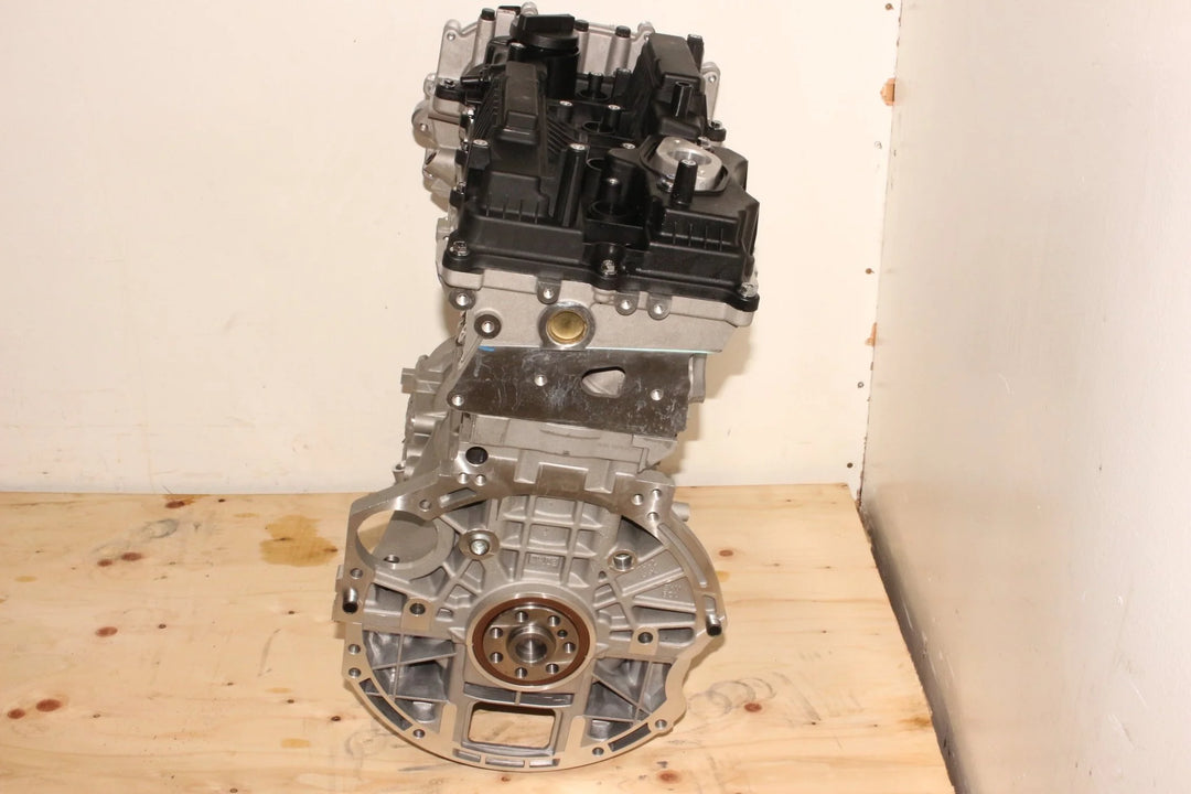 Brand New 2014-2015 Hyundai Tucson 2.4L G4KJ Gen1 High Mount Inline 4-Cylinder Engine