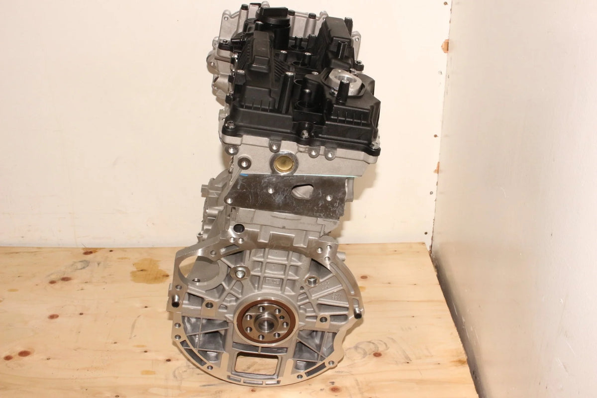 Brand New 2014-2015 Hyundai Tucson 2.4L G4KJ Gen1 High Mount Inline 4-Cylinder Engine